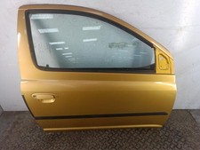 Porte avant et accessoires Toyota YARIS