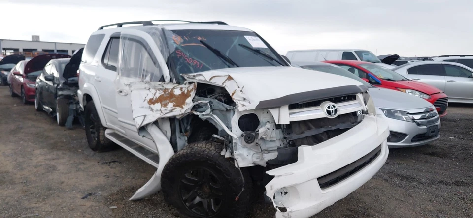 2005 Toyota Sequoia Automatic Transmission OEM 130K Miles - LKQ440122798 - Image 2 of 4