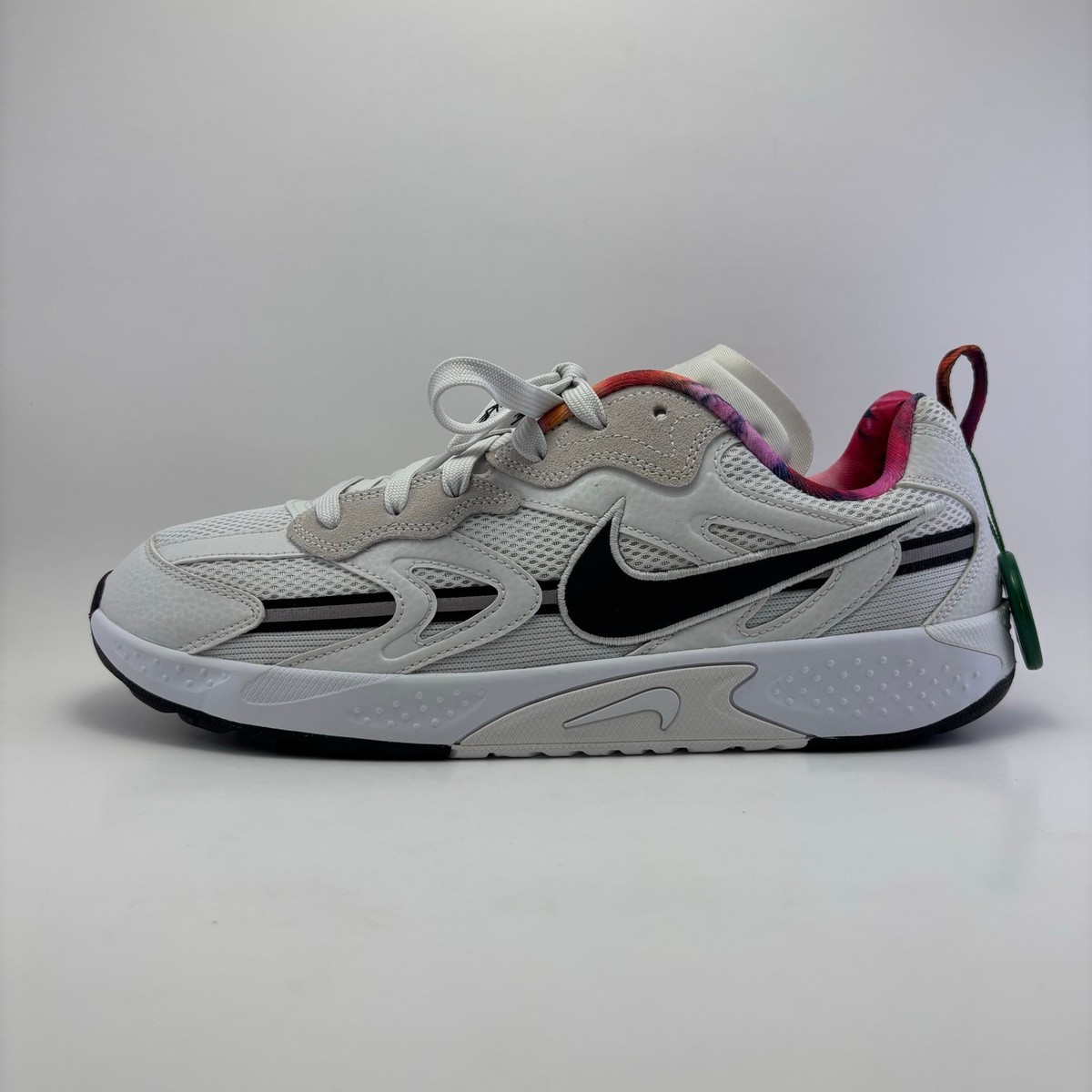 NWOT NIKE “Futura x Jam Olympic” Jam Train Electric White Shoes 