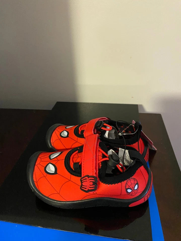NUEVOS ZAPATOS DE AGUA MARVEL SPIDER-MAN PARA NIÑOS PEQUEÑOS TALLA 7/8 Foto 4 de 4