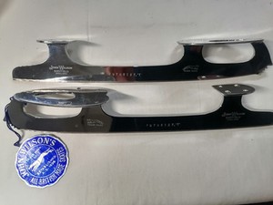 John Wilson Ice Figure Skate Blades Futurist 'T' size 10 new Compulsory Figures