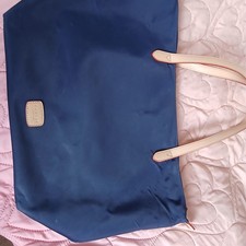 Gorgeous Blue Radley The Pocket 90105 with Zip Medium Tote.