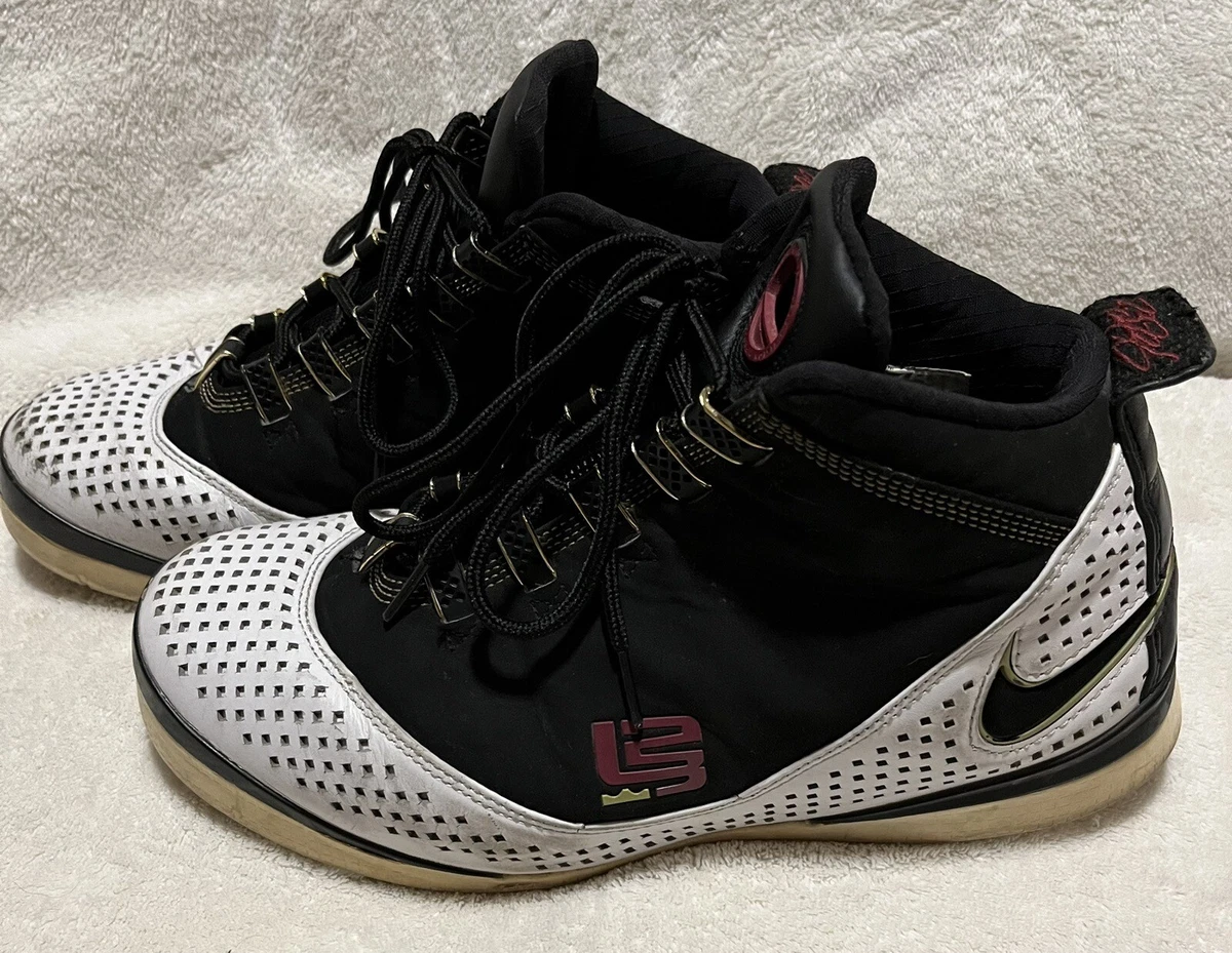 Lebron james shoes clearance 8