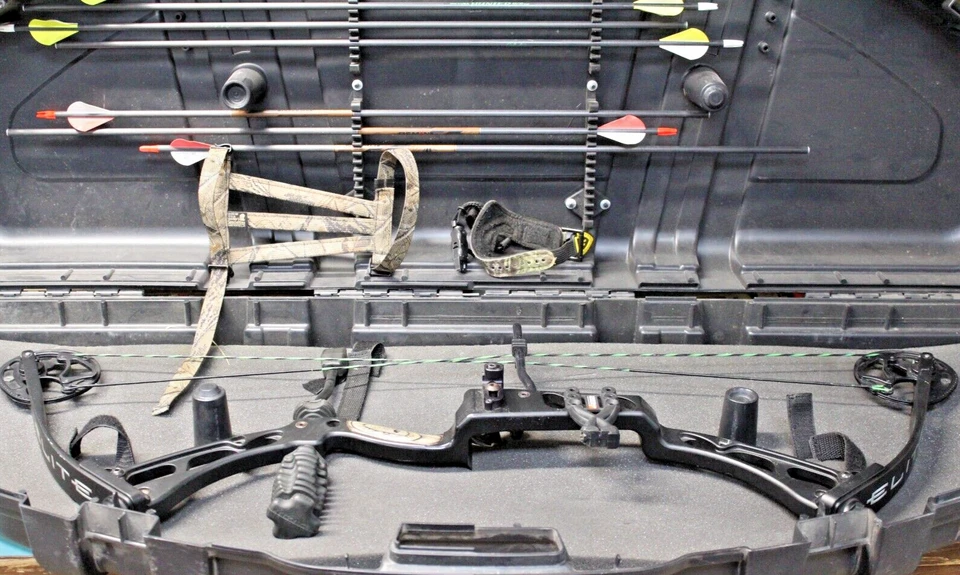 Arco Elite Answer, para diestros, todo negro, excelente Foto 2 de 4