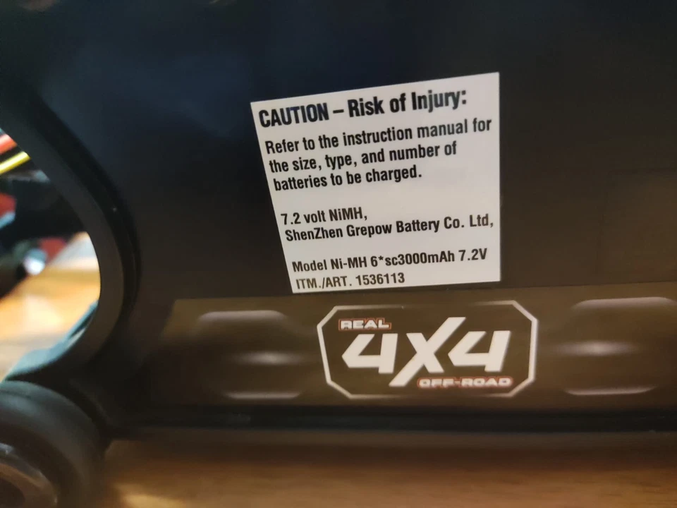 Monster Truck RC MONSTER 4X4 KID GALAXY para piezas Foto 2 de 4