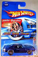 2005 Hot Wheels Faster Than Ever #104 Muscle Mania 4/5 1969 DODGE CHARGER Blue