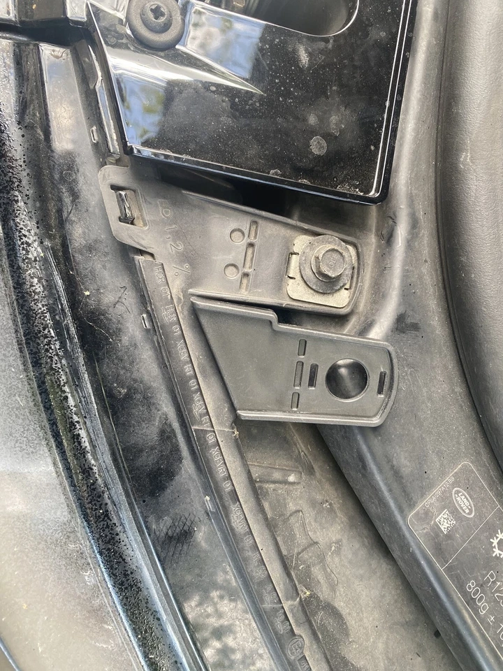 Headlight Bracket Fixing Lug Repair for Range Rover VOGUE both headlamps - Image 3 of 4