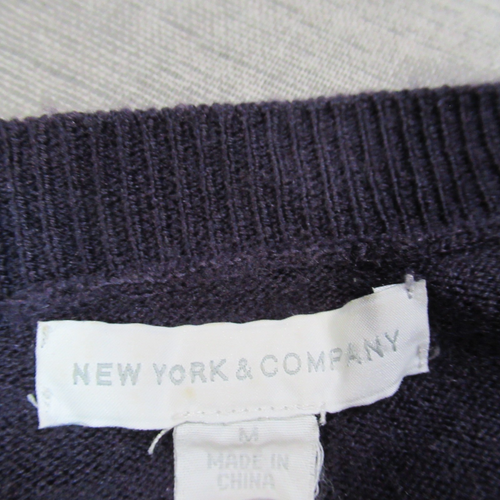 New York & Company Sweater Womens Medium Purple Knit Pullover Casual Everyday - Picture 2 of 8