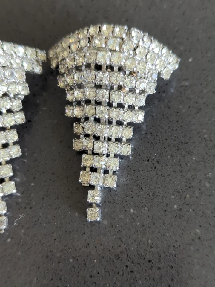 Antique Art Deco Silvertone Glass Crystal Shoe Clip  F69 - Image 2 of 4