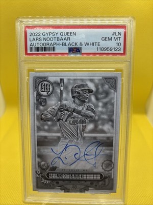 2022 Topps Gypsy Queen Gypsy Queen Autographs Lars Nootbaar Black & White /50