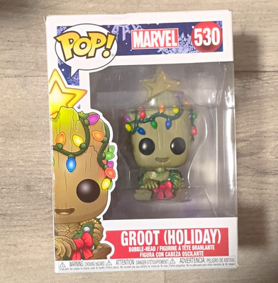 Funko Pop! Marvel Groot Holiday Wackelkopffigur mehrfarbig Box #530