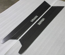 RICH品　F355 berlinettaリヤガーニッシュ（純正品） RICH様専用品 F355 berlinettaリヤガーニッシュ（純正品