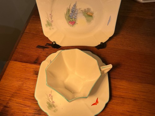 Antique Rare Shelley Trio CSP bridge,water, flowers, butterfly’s Queen Anne shap - Picture 3 of 7