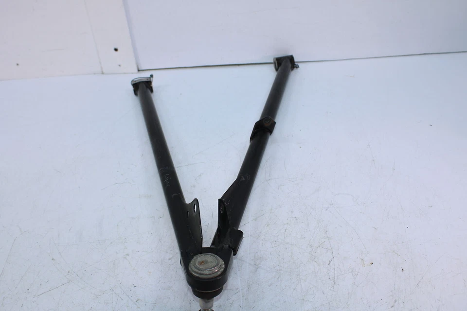 Ski-Doo Renegade 600 Sport Carb 2018 brazo inferior izquierdo 505072665 Foto 3 de 4