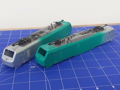 HO Mehano Prestige Alstom T236 electric locomotive shell with roof - SNCF
