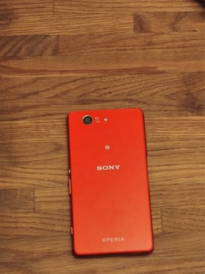 Sony Xperia Z3 Compact D5803 - 16GB - Orange (Unlocked) Smartphone