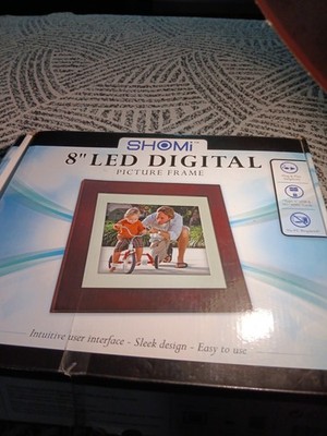 SHOMI 8'' LED DIGITAL FRAME - DARK WOOD FRAME - SD & MMC READER - CLOCK - USB