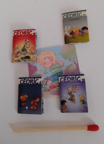 Lot de 4 Livres Cédric BD miniatures maison de poupées Playmobil - Photo 1/3