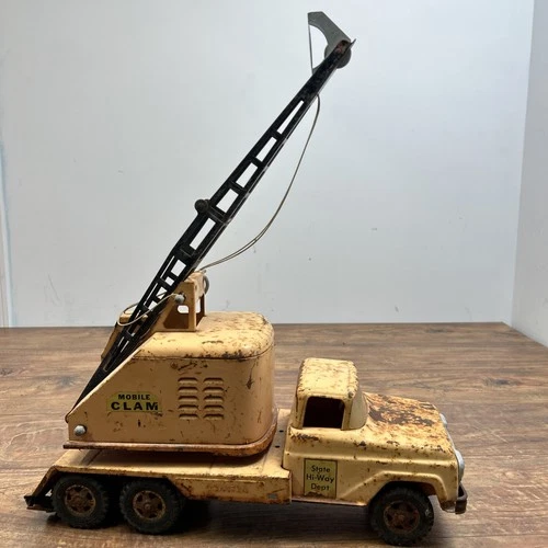 Vintage Original 1960’s Tonka State Hi-Way Dept Mobile Clam Crane Truck