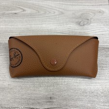     Ray Ban Brown   Sunglasses Snap Case And Gray Cleaning Cloth