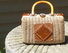 Vintage 60s Wicker Purse with Marbled, Butterscotch Lucite