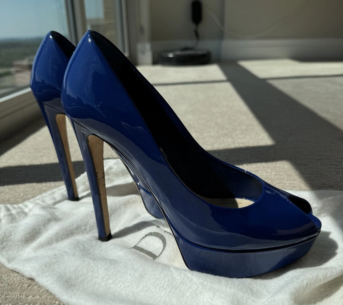 Escarpins en cuir verni Dior Miss Dior Peep Toe Platform bleu taille 40,5
