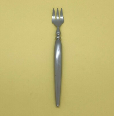 SALADMASTER ELLISE SATIN HANDLE STAINLESS FLATWARE JAPAN COCKTAIL / SEAFOOD FORK