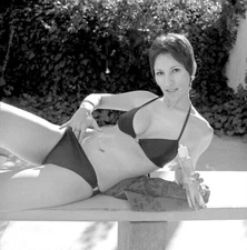 Vintage UNIDENTIFIED MODEL Original B&W 120 Film Negative