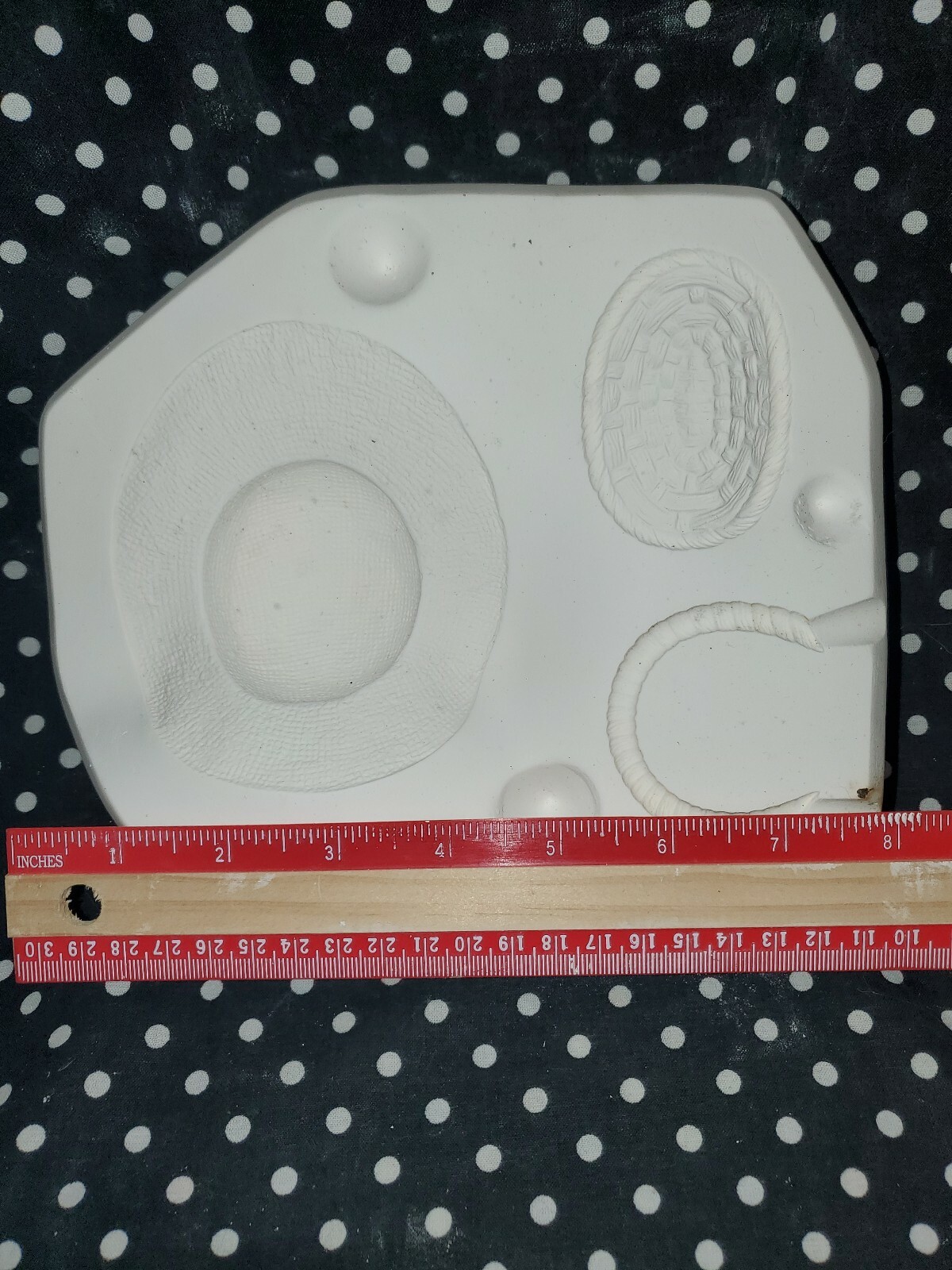 Scioto Mold S1402 Hat and Basket to S1397 Slip Casting Ceramic Molds