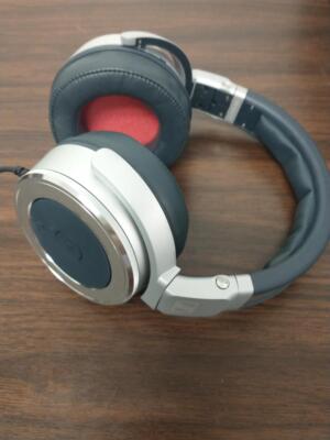 【廃盤】SENNHEISER ゼンハイザー HD630VB Amazon.co.jp: ゼンハイザー ヘッドホン 密閉型/低音域調整機能
