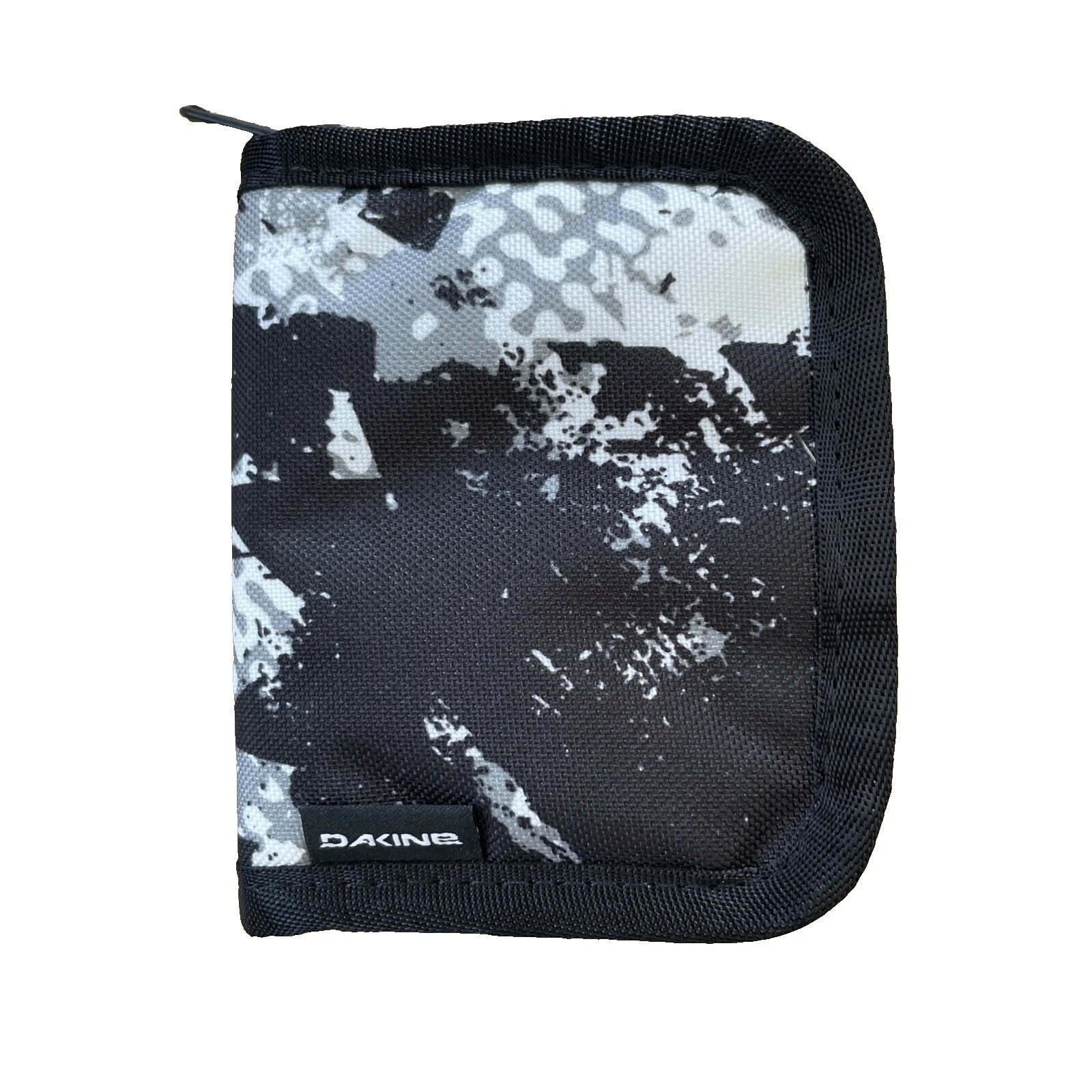 Женские кошельки DAKINE