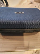 TUMI Amenity Travel Toiletry Bag hard zip up Case Kit Delta First Class