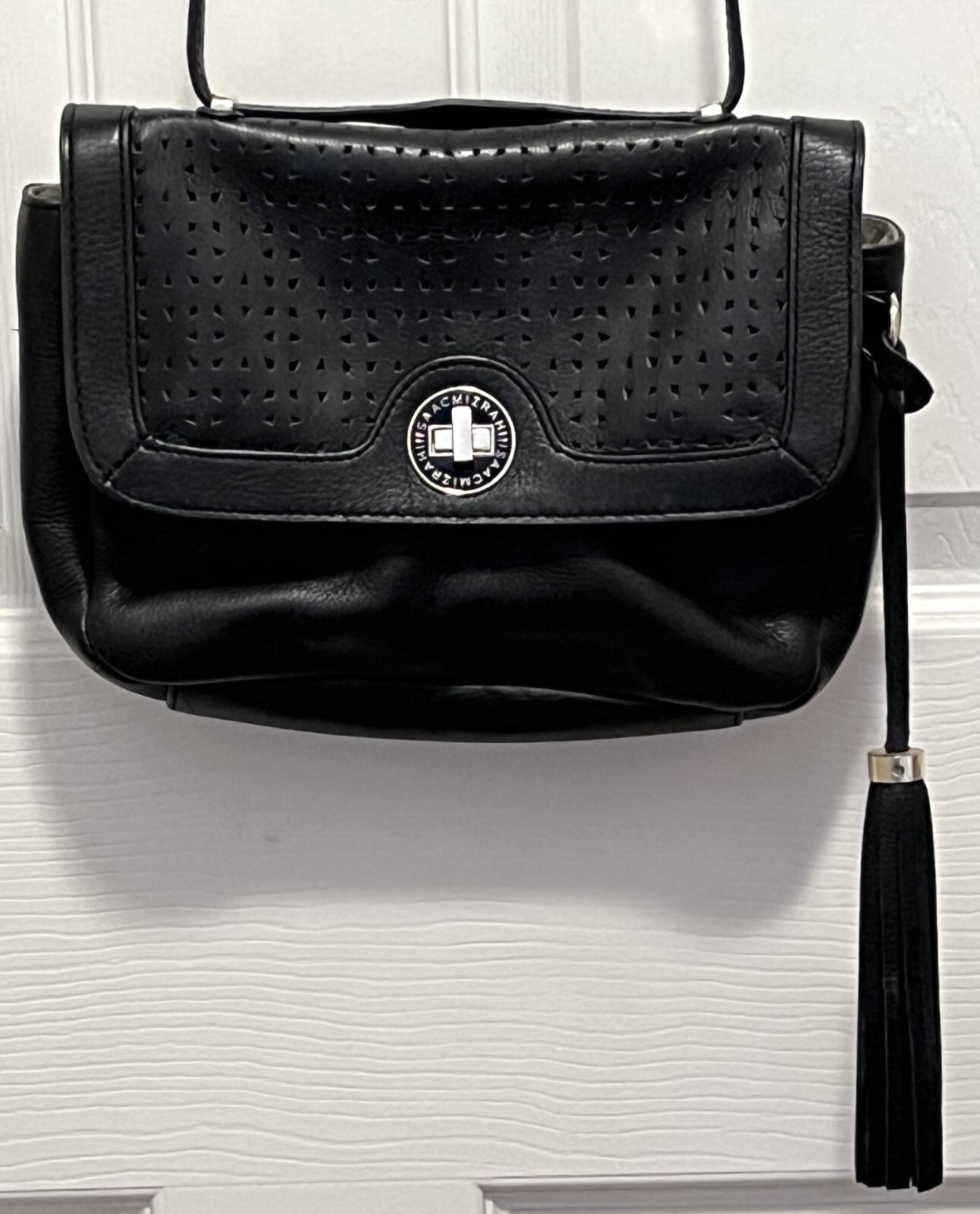 Isaac Mizrahi  - Black Leather Crossbody Bag - Tassel  - Pre-owned