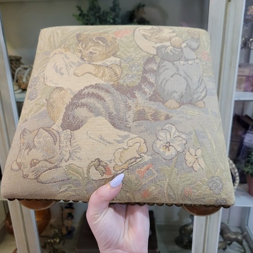 Cottagecore Vintage Cat Tapestry Needlepoint Pillow Footstool Anthromorphic - Picture 6 of 14