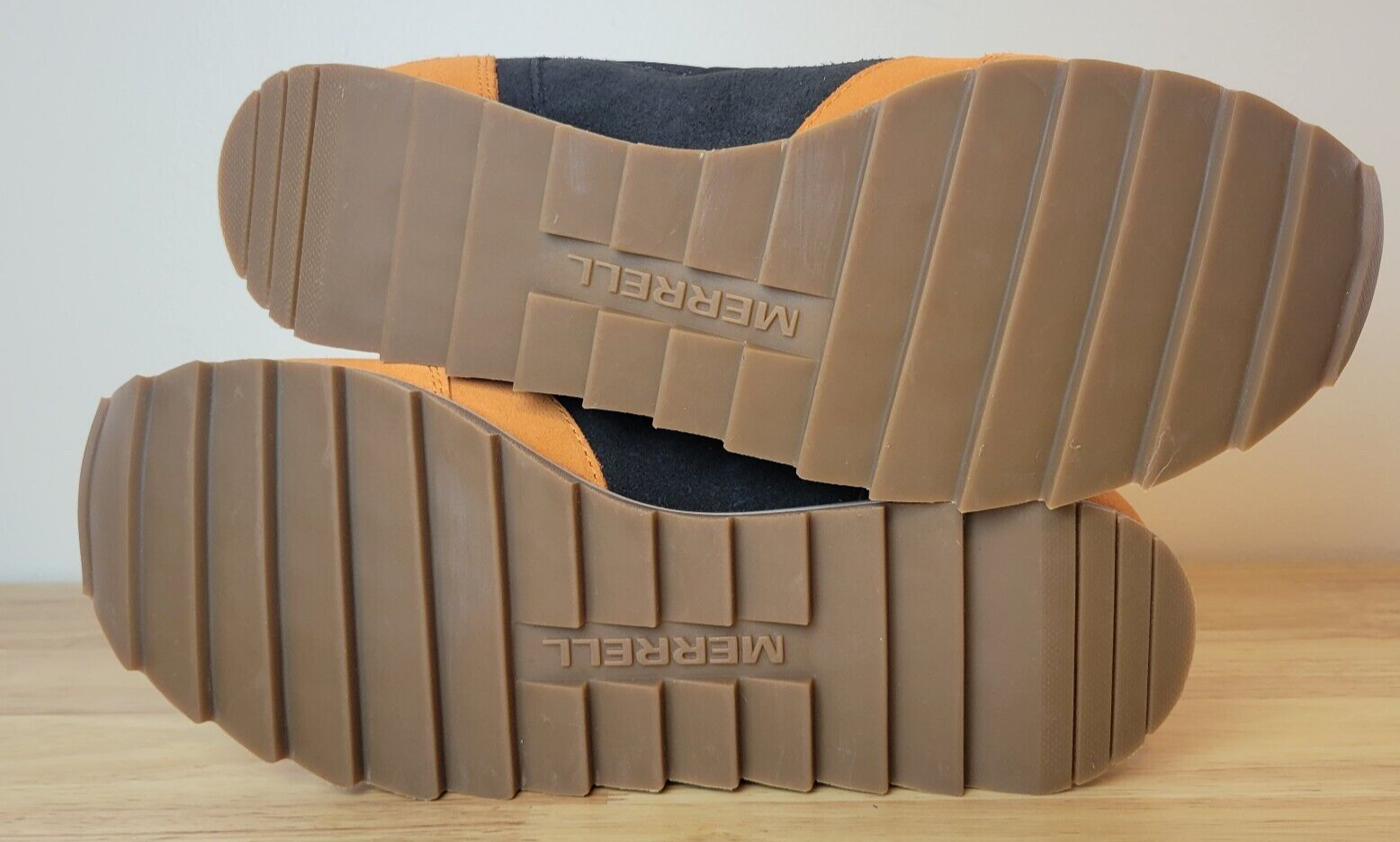 Sneaker uomo Merrell Alpine Exuberance J003271 arancione nero stile retrò