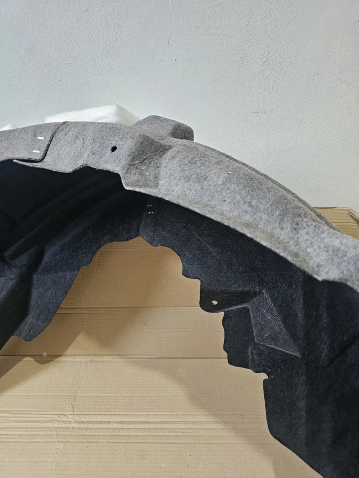 NEW GENUINE FORD GALAXY MK3 Rear Right Wheel Liner Splash Shield 1941078 - Image 4 of 4