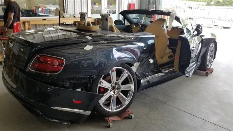 15 BENTLEY CONTINENTAL GTC 6 DISC CD CHANGER PLAYER 3W0035110B