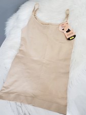 MEDIUM NEW Shapermint All Day Every Day Scoop Neck Cami Beige