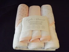 NEW Kyle & Deena BABY GIRL 6PC BATH SET 3 hooded towels 3 washcloths NIP
