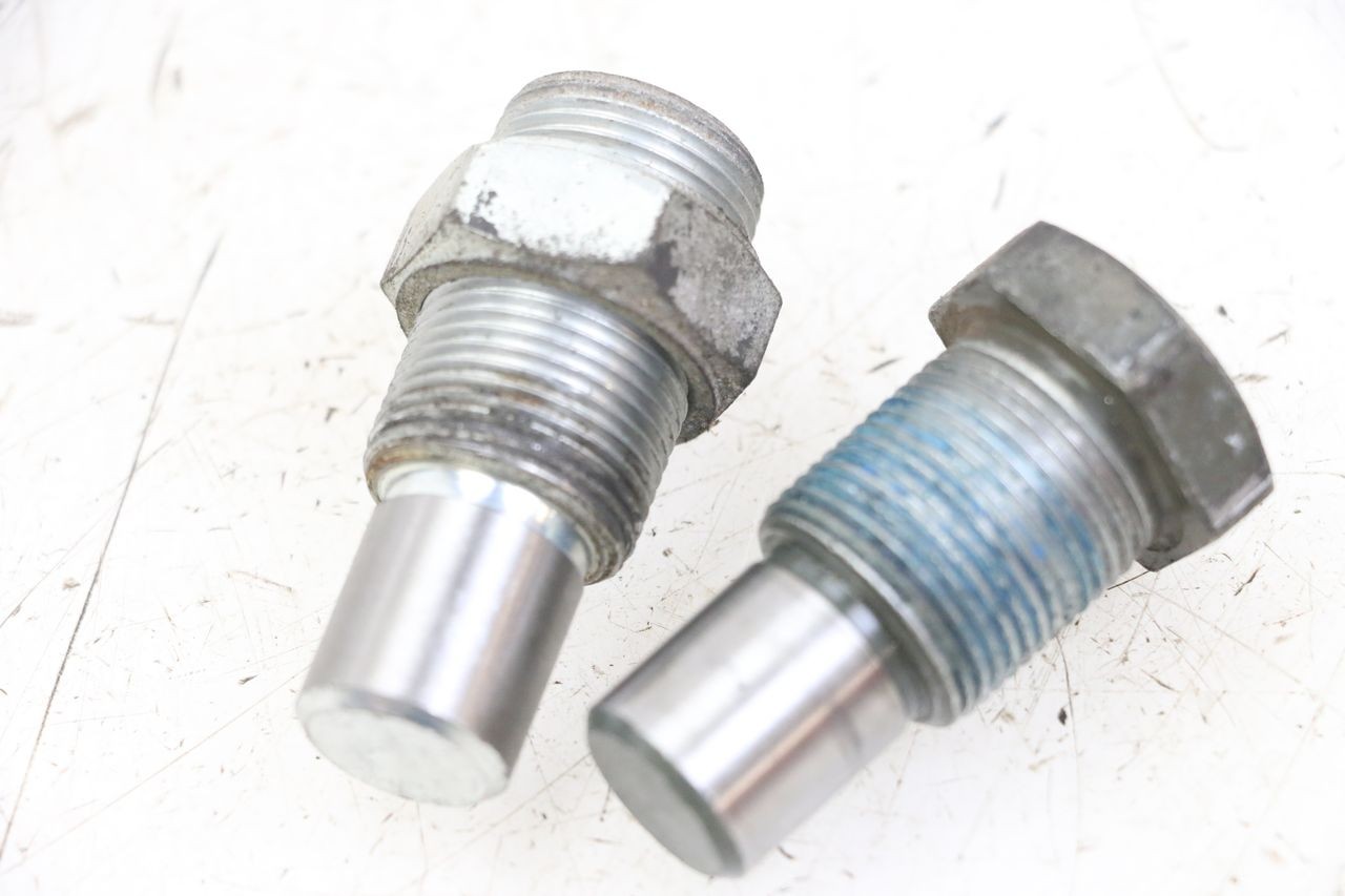 SWING ARM AXLE - YAMAHA XVS DRAG STAR DRAGSTAR 650 (1997 - 2007)