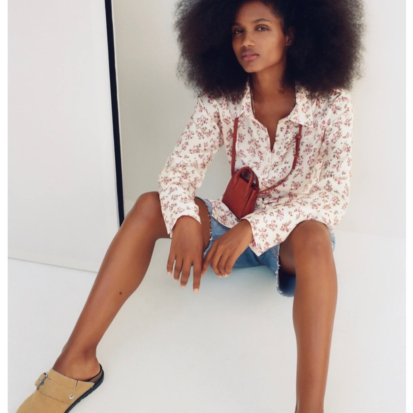 Zara Beige Cream Floral Satin Long Sleeve Button Down Shirt Blouse Size XS thumbnail 14