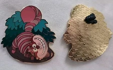 Large Cheshire Cat In Tree Spinning Head Disney Auction LE 600 Pin
