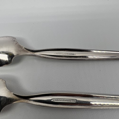 2 Wm. Rogers Mfg. Co. - Grapefruit Spoons - Silver Plated - Serrated - Picture 6 of 8