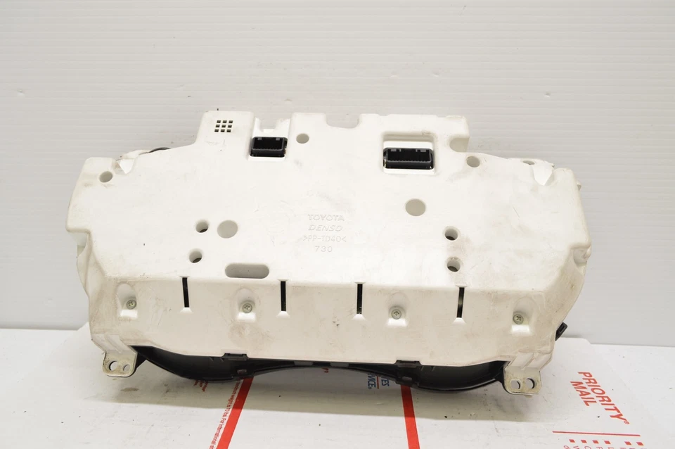 2007 2009 Lexus ES350 Speedometer Instrument Cluster 109k Miles JJ2 003 - Image 2 of 4