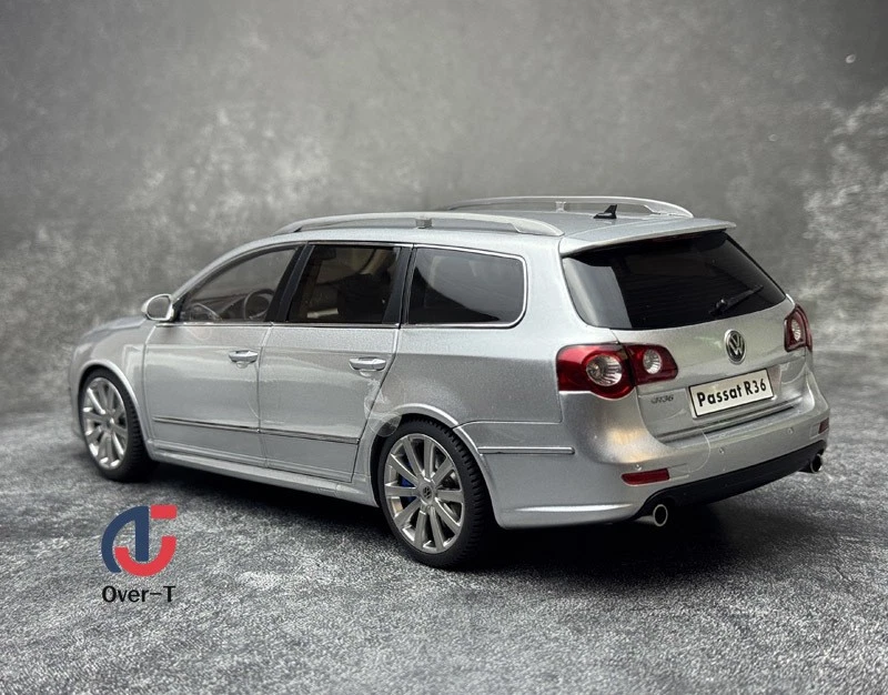 Модель автомобиля NZG 1:18 Volkswagen Passat Estate R36 серебристая классическая плитка сплав - Изображение 4 из 4