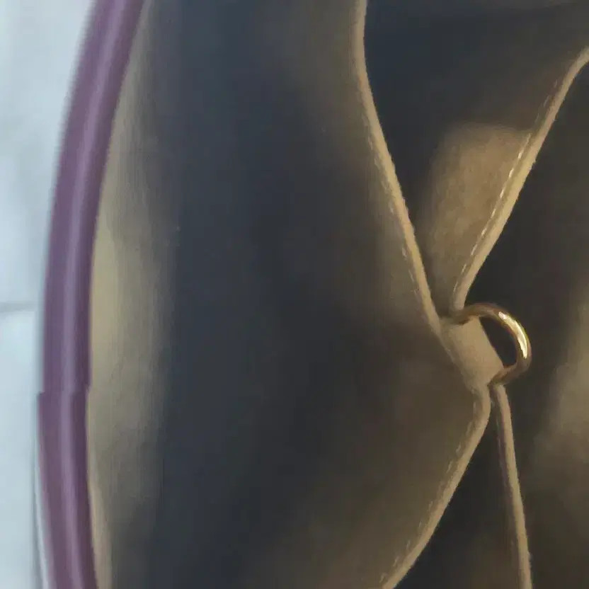 Cartier Trinity Ruby Leather Tote Bag, Excellent … - image 4