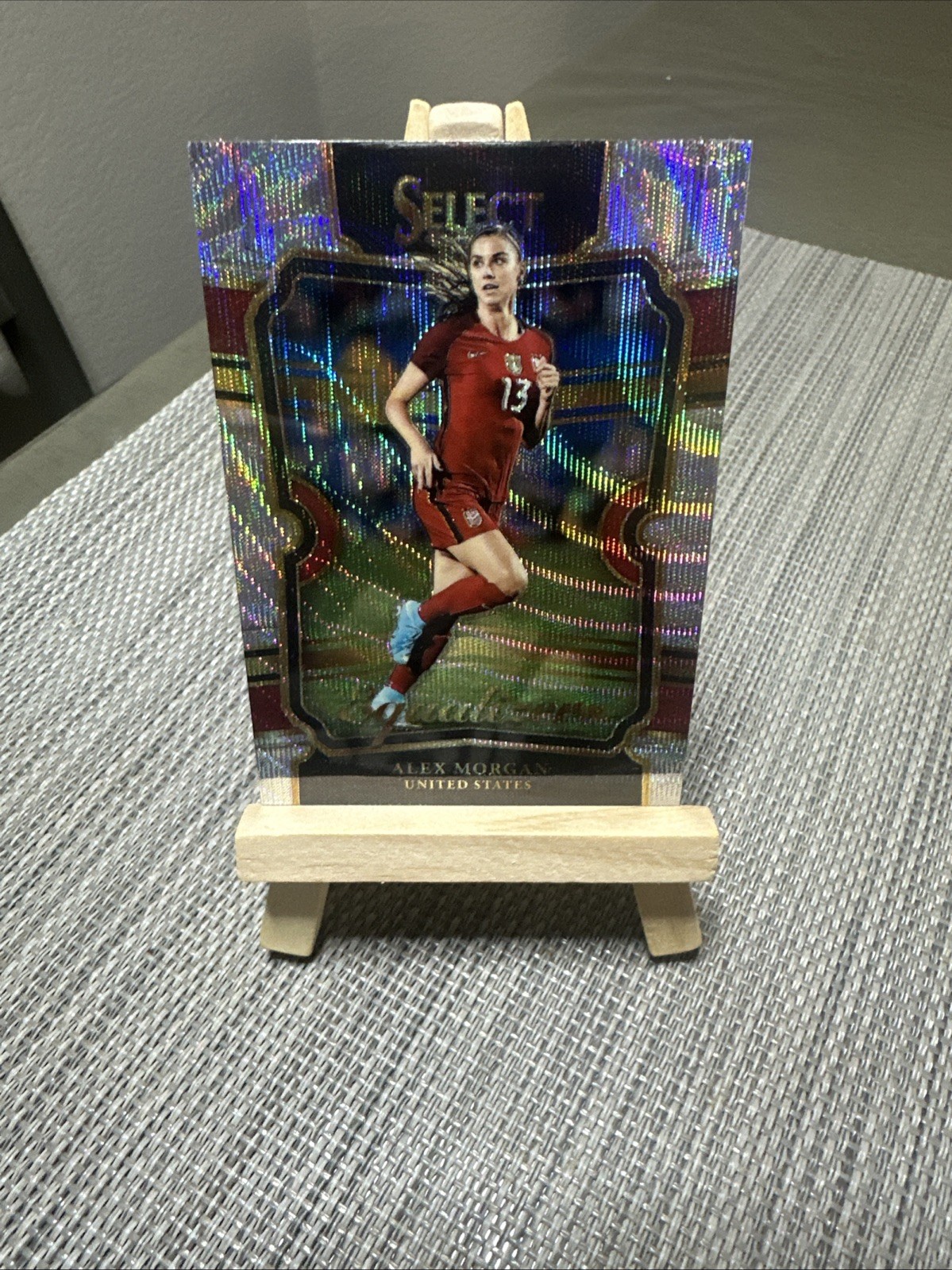 2017-18 Panini Select - Equalizers Alex Morgan #EQ-28