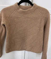 Quince Women’s Small Cashmere Sweater Brownish Beige
