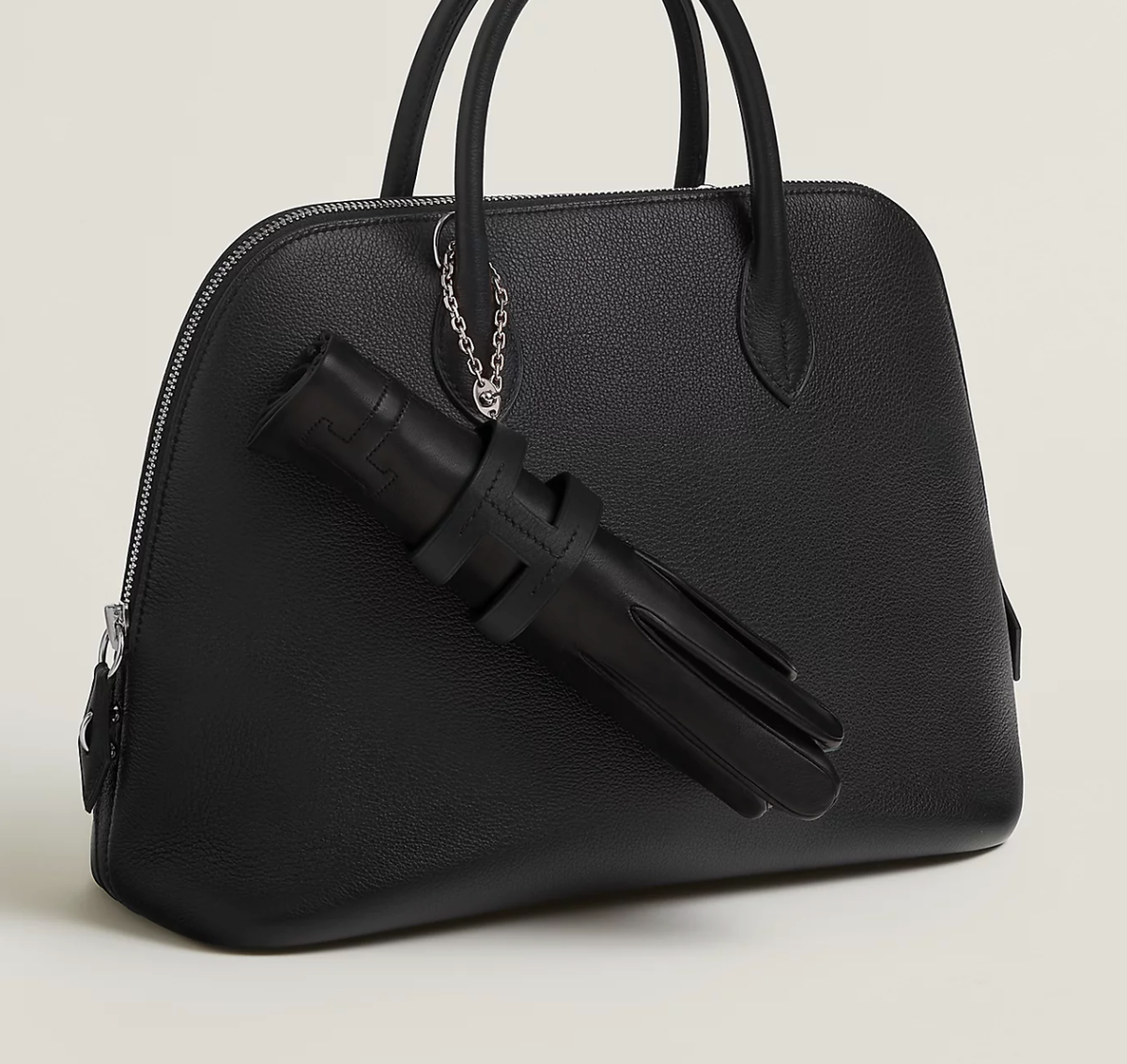 美品 メンズ エルメス HERMES ジェイコブ Hデティール カシミアメッシュグローブ  S ブラック┃//手袋【2400014841534】 New Hermes Black Koala Glove Holder Charm H Logo Silver Palladium