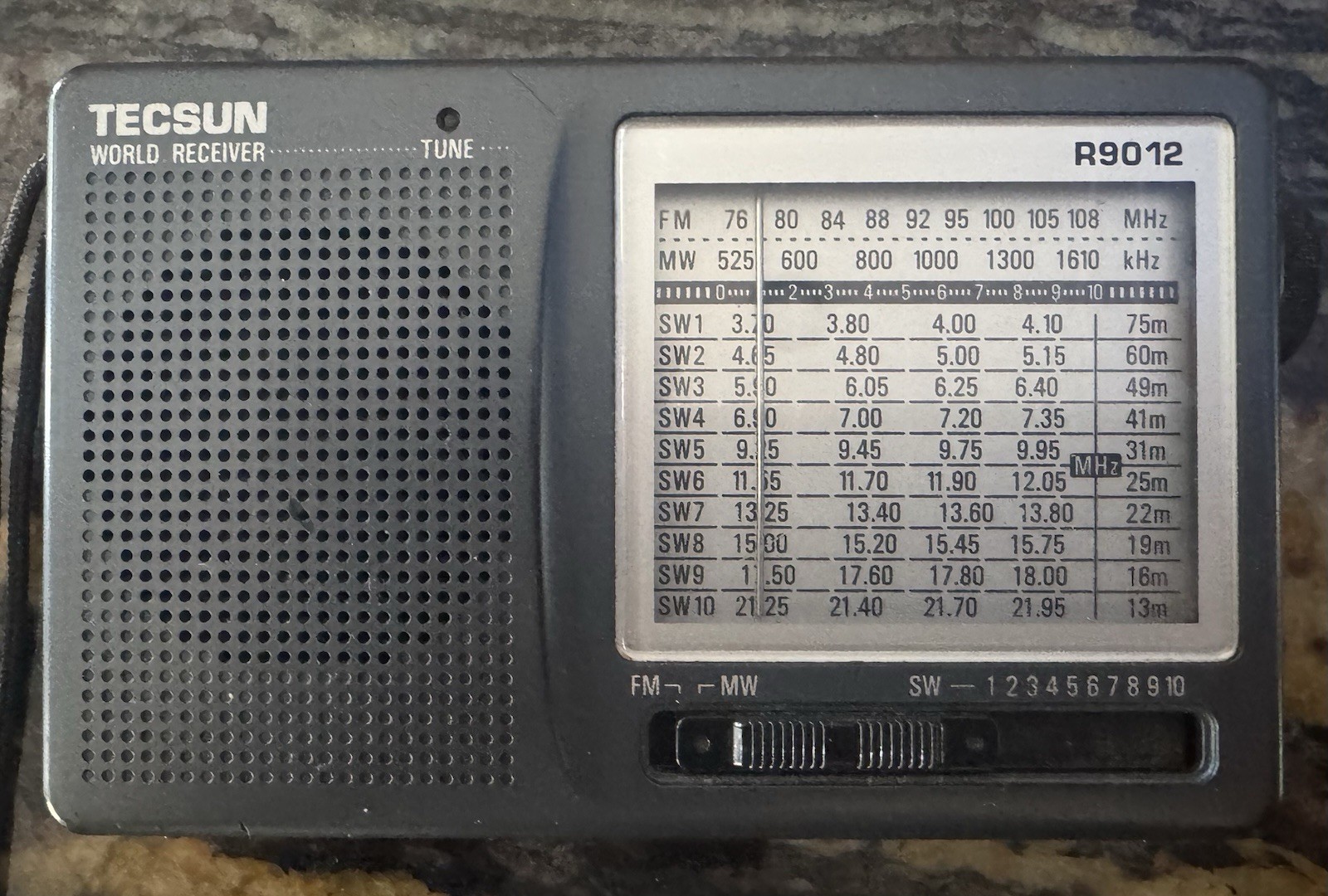 Tecsun R-9012 FM/MW/SW 12 Bands Battery Operated Portable World Radio Receiver